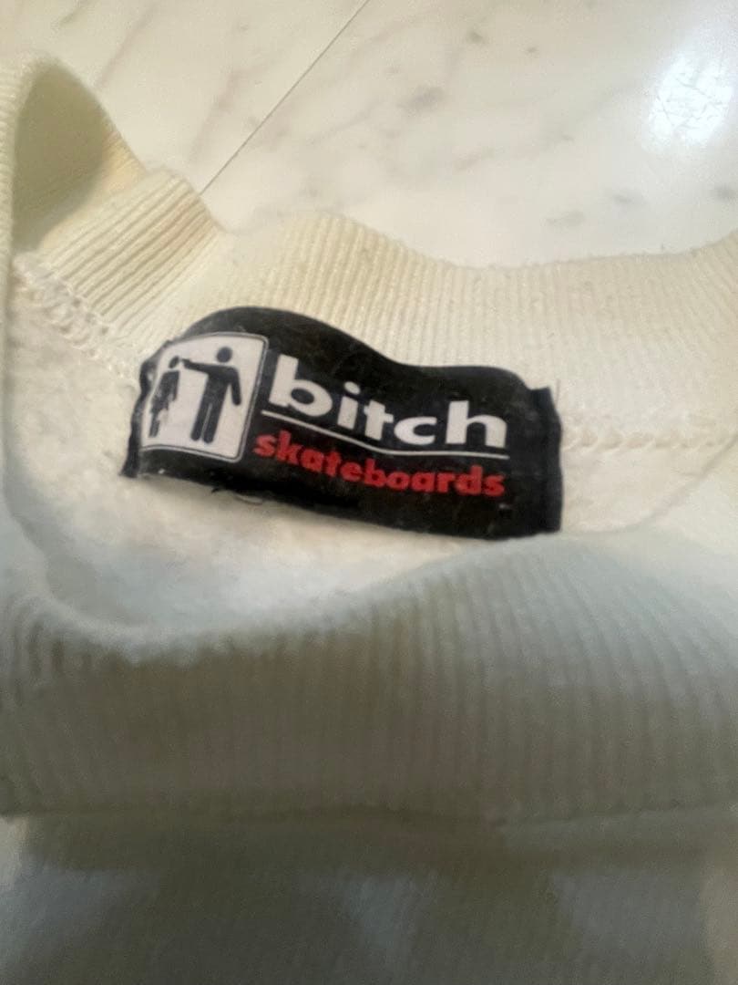 bitch skateboards sweat スウェット 拳銃ロゴ 90s - メルカリ