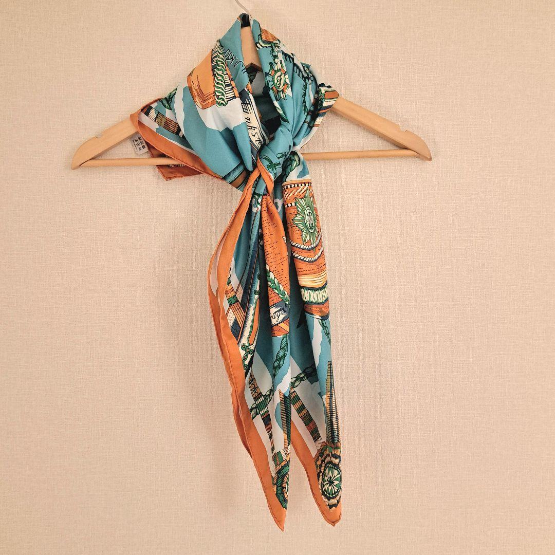 匿名配送】マニプリ 90 コラージュケピターコイズ シルク スカーフ