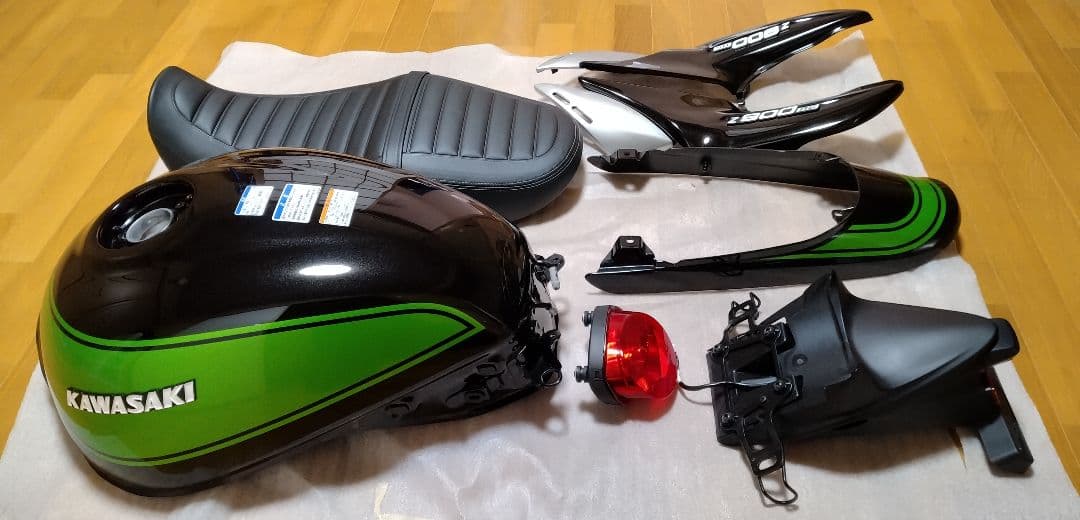 Kawasaki Z900RS　2025年ノーマル外装一式 カワサキ Z900RS 2025年モデル 【値下げしました！！】安心のフル