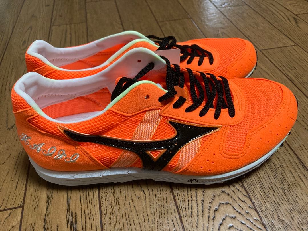 新品未使用 風が強く吹いている mizuno レーシングシューズ