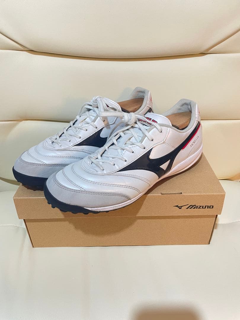 【ほぼ新品】Mizuno モレリア フットサルシューズ トレシュー ホワイト MIZUNO（ミズノ） フットサル シューズ モレリア サラ エリート ターフ