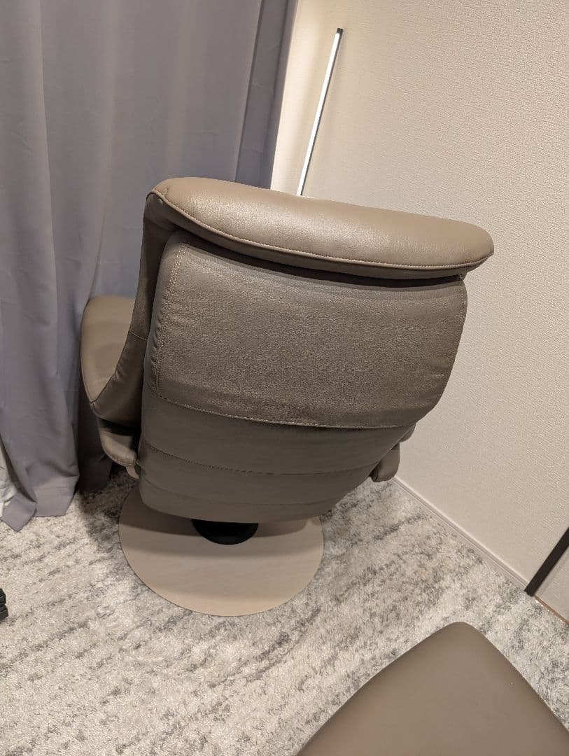 カリモク ザ・ファースト RU72 Mサイズ オットマン付