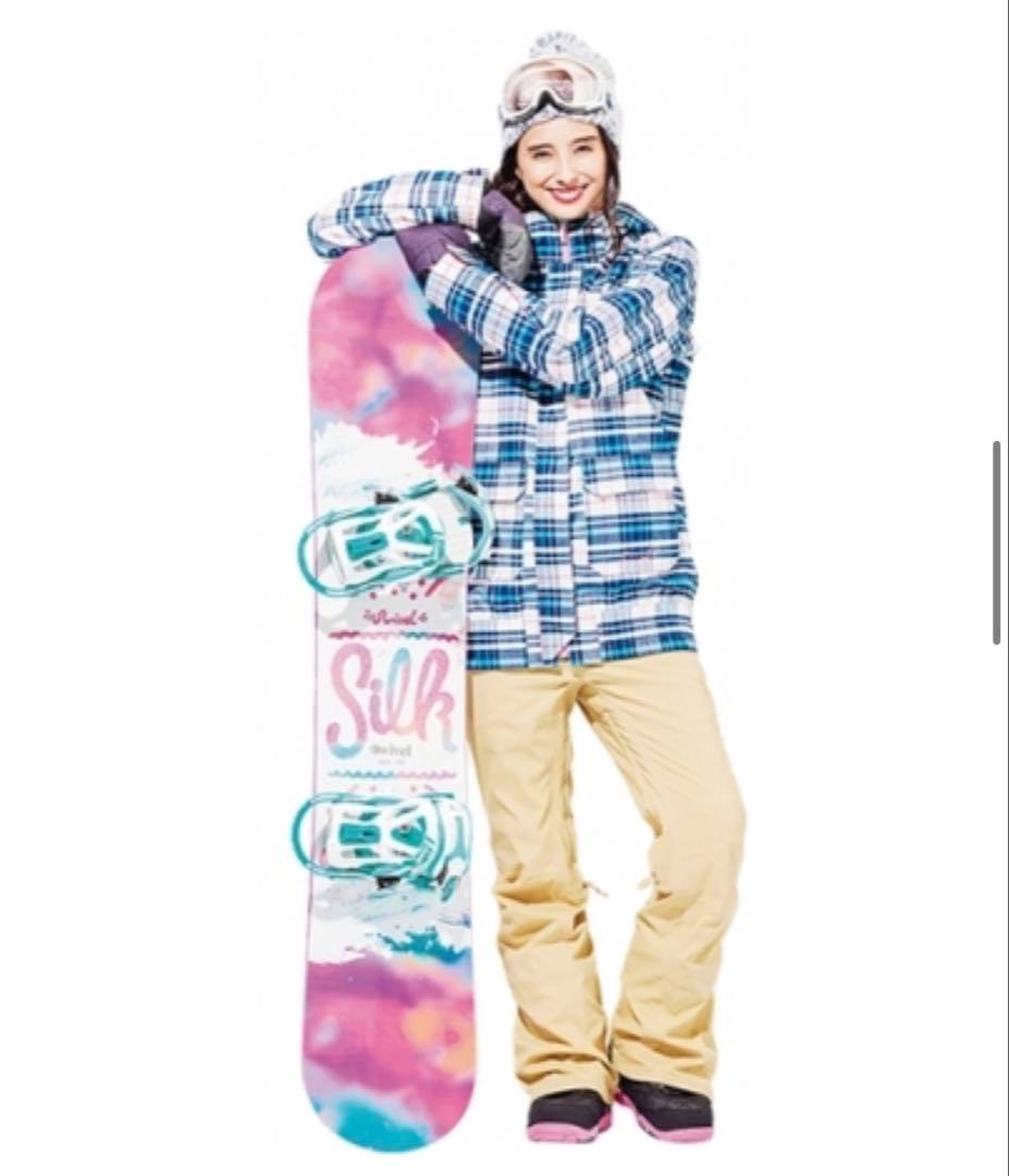 美品 SWIVELスウィベル レディース スノーボード4点 142cm かわいい