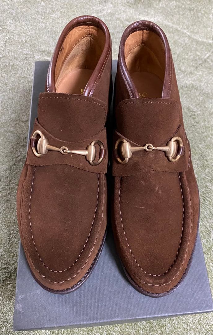 【新品未使用】GUCCI ブラウンスエード ローファー 36.5 GUCCI（スエード ・ ローファー/革靴）のフリマアイテム一覧