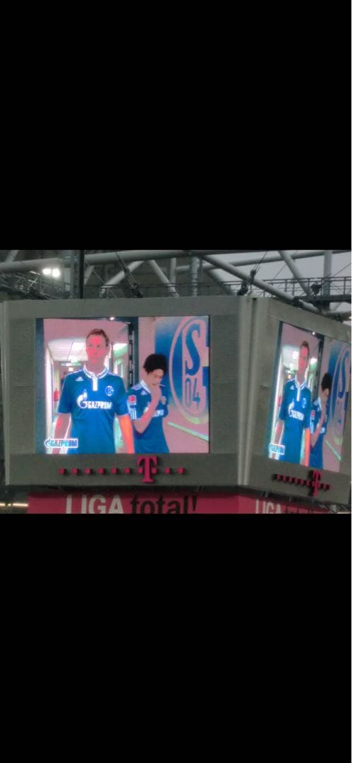 超貴重！Uchida 22 Schalke 04 サイン入りシャツ