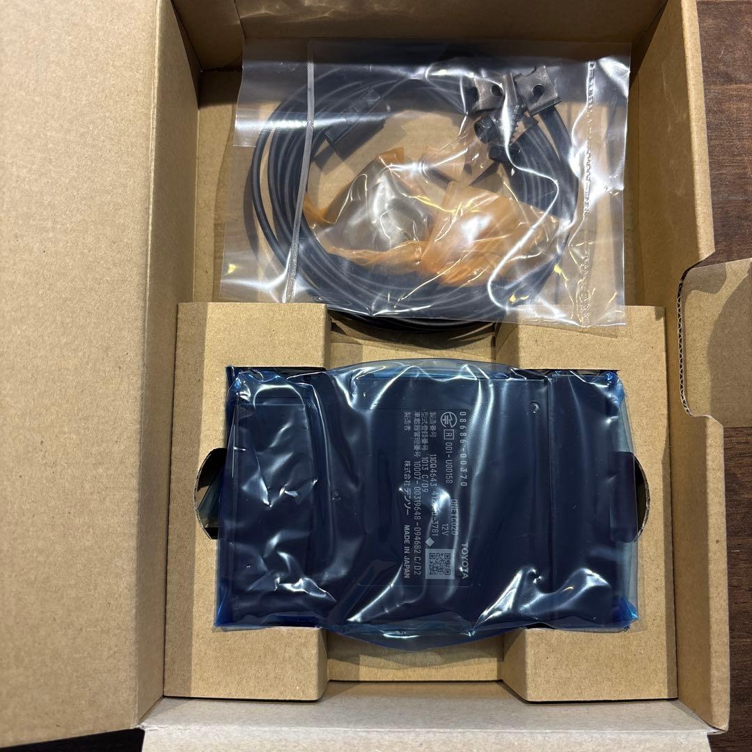 ETC車載器 08685-00460 ビルトインタイプ - メルカリ