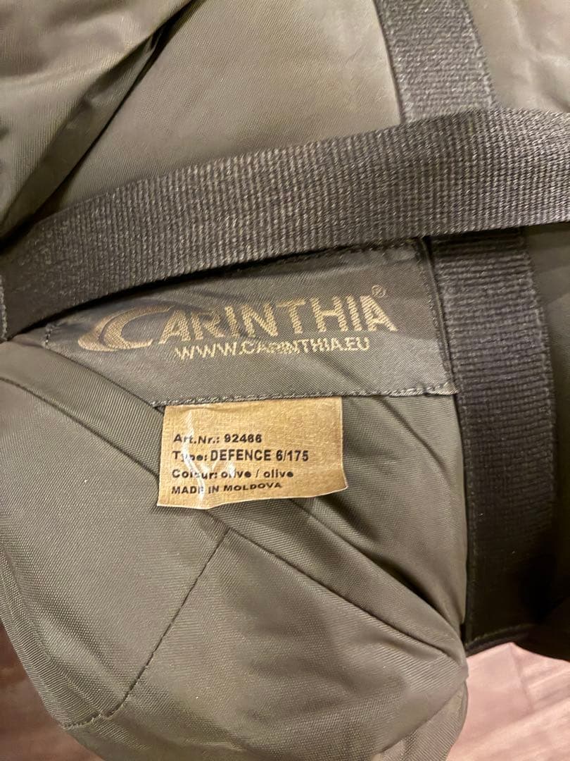 CARNITHIA DEFENCE 6 Sサイズ 寝袋 オリーブグリーン カリンシア