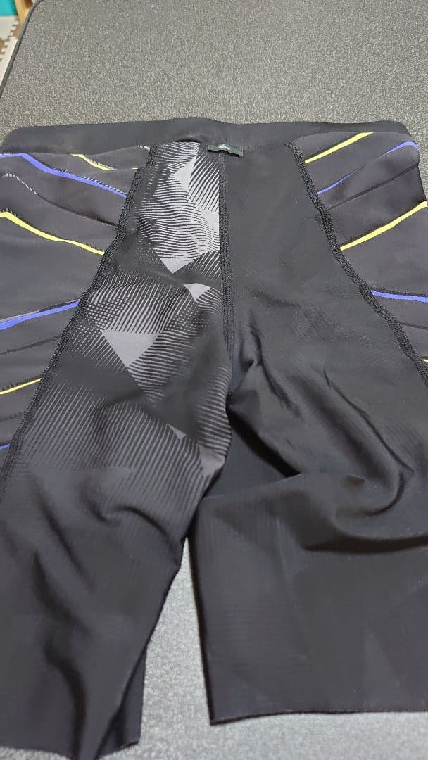 タグ付き PUMA DRYCELL メンズ Mサイズ CW-Xハーフタイツ