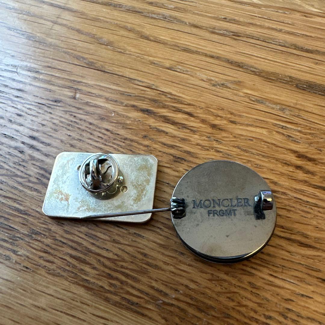 FRAGMENT MONCLER バッジ2個セット 藤原ヒロシ FRGMT - メルカリ