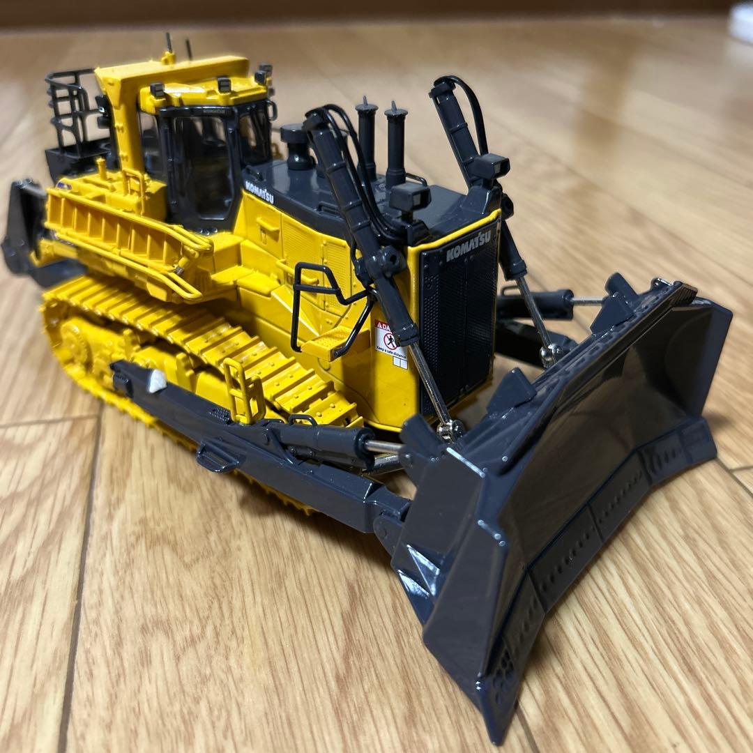 KOMATSU D375A-8 、D475A-5EO1:50 ダイキャストモデル - メルカリ