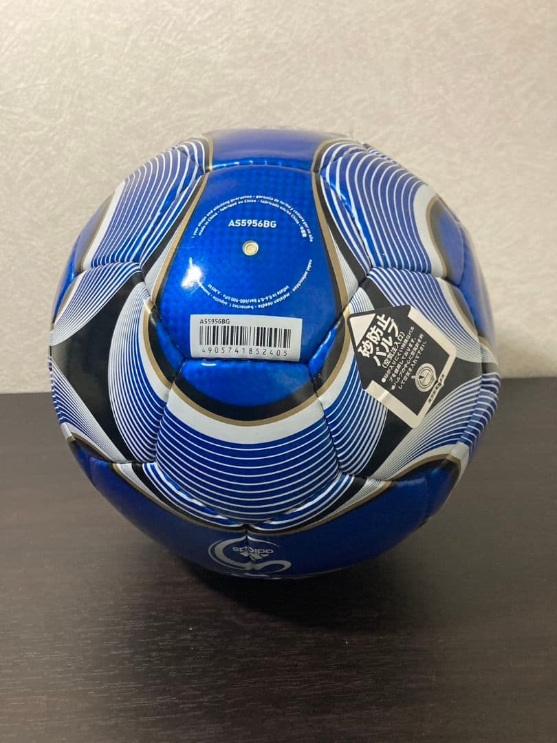チームガイストadidas サッカーボール 5号球