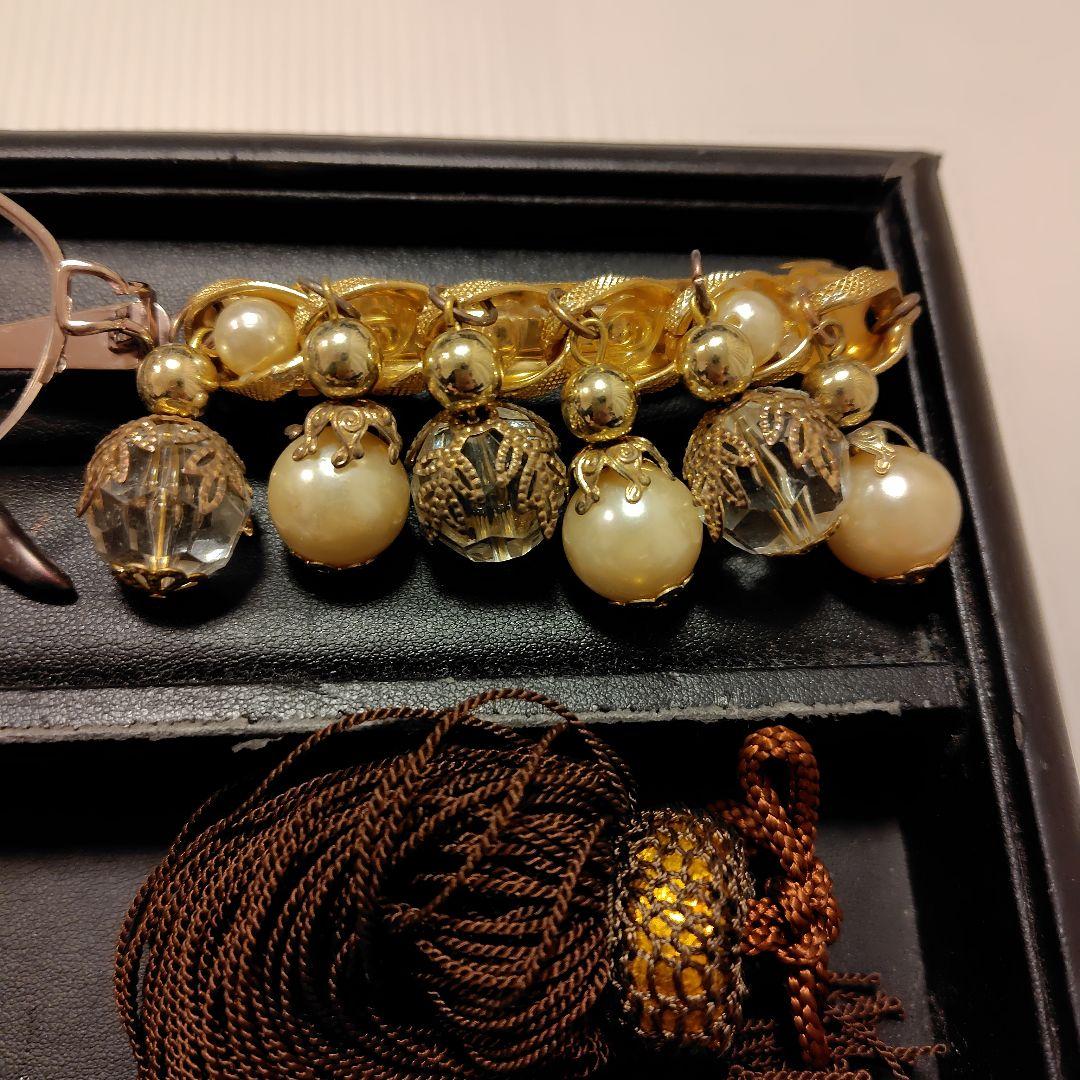 遺品整理・生前整理】31 ブレスレット ストラップ ヘアークリップ