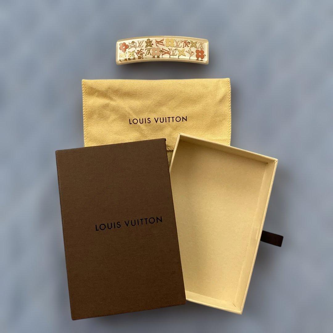 ルイヴィトン　ヘアアクセサリー　バレッタ imgrc0137782900.jpg