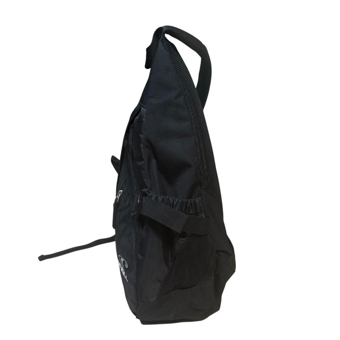 O'NEILL ワンショルダーバッグ Y2K テック系 - メルカリ