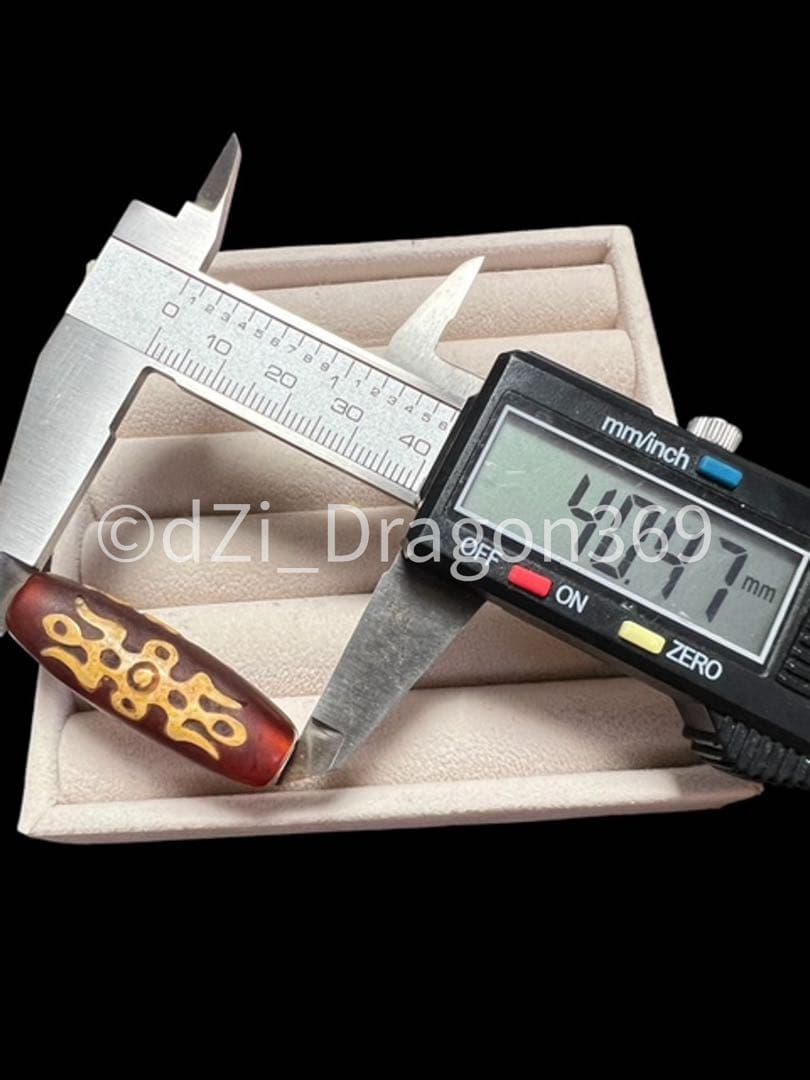 一点限り】dZI ジービーズ 西蔵 赤瑪瑙 彫刻 金剛杵六字真言天珠