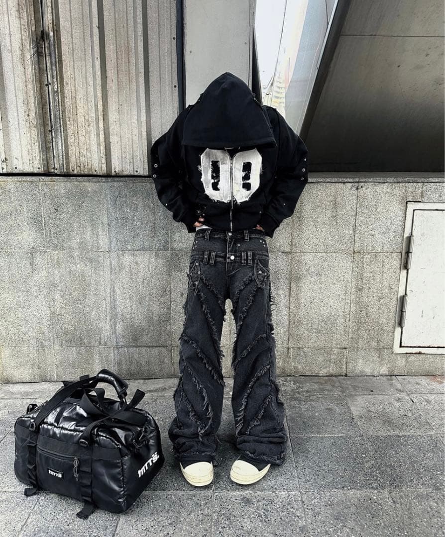 COZY WORLD WIDE 00KIGHT CLUB ZIP HOODIE - メルカリ