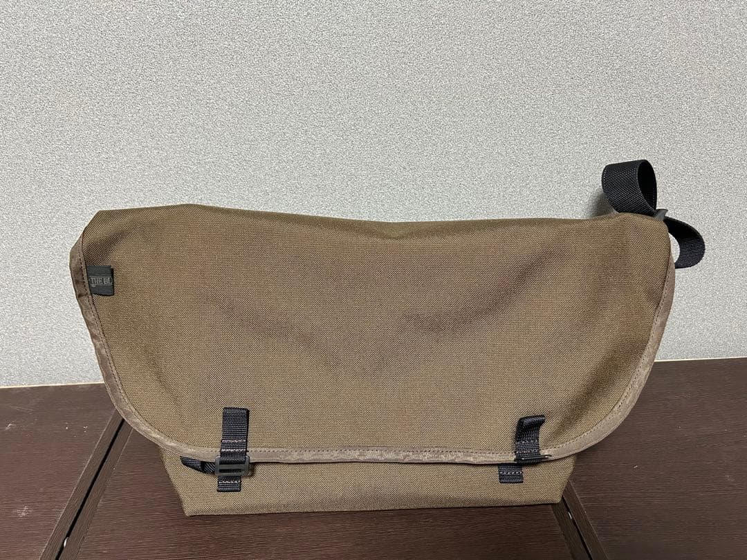 BLUE BLUE LUGメッセンジャーバッグ half size brown
