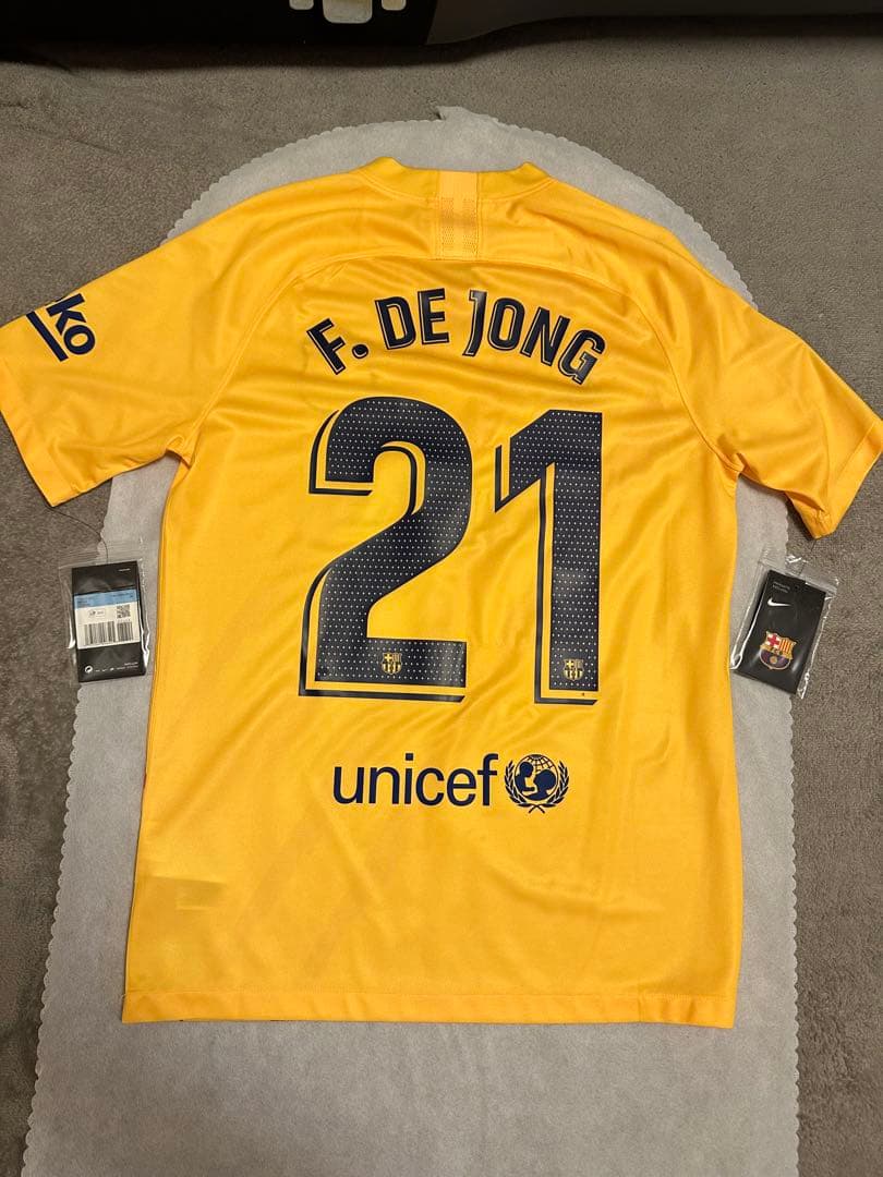 バルセロナ F. DE JONG ユニフォーム　デヨング　Barcelona Nike Men's FC Barcelona F. De Jong 4th Jersey 25/26 w/ La Liga