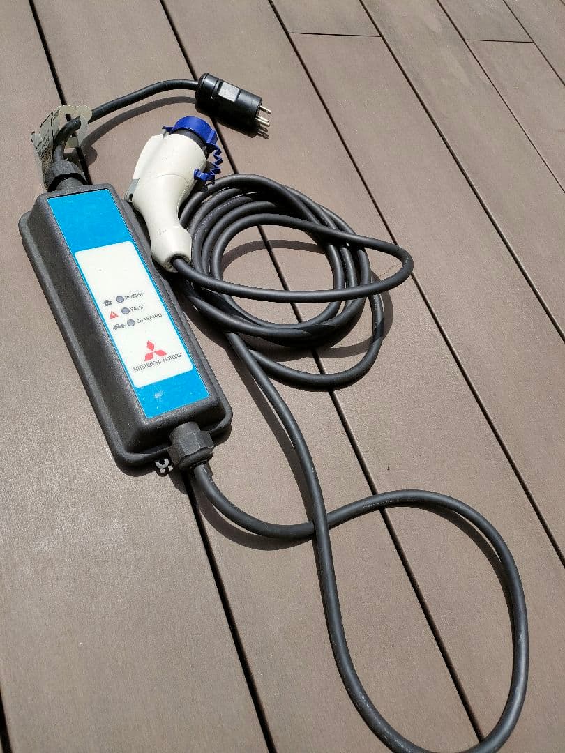 三菱　純正 EV充電器 ケーブル　約5m 三菱 純正 EV充電器 ケーブル 約5m 三菱 純正 EV充電器 ケーブル 約5m