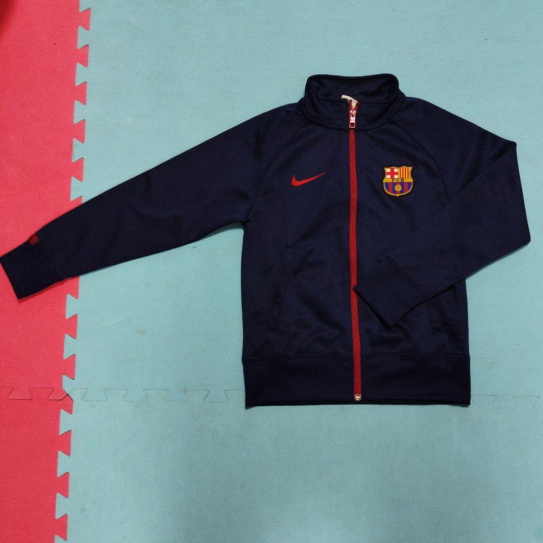 バルセロナ 上着 ジャージ上 S シンプル サッカー 秋冬 NIKE - メルカリ