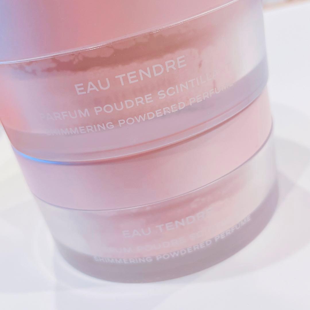 CHANEL チャンス オー タンドゥル シマリングフレグランスパウダー