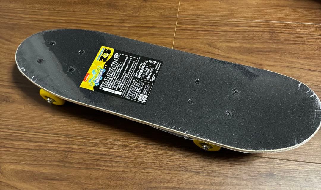 スポンジボブ スケートボード 新品未使用 - メルカリ