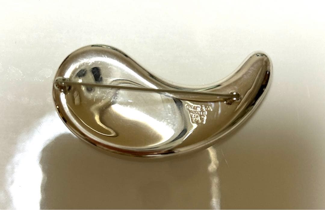 希少 「美品」ティファニーラージ ティアドロップブローチ 925