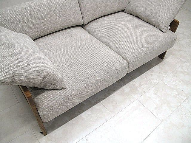 展示品25年製 ウニコ レンド 2.5シーターソファ 北欧 ナチュラル 約15万