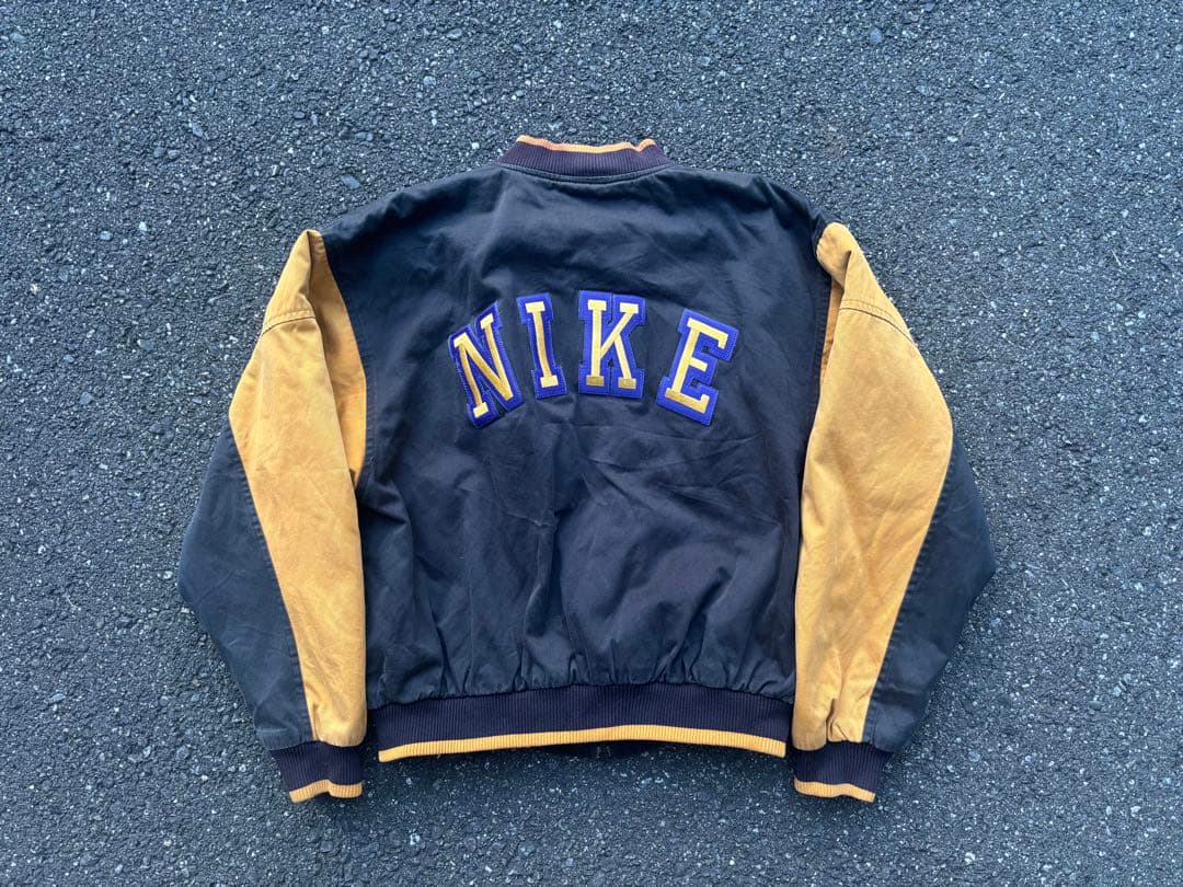 NIKE ジップアップ スタジャン ジャケット ジャンバー 90s 好配色 NIKE ジップアップ スタジャン ジャケット ジャンバー 90s 好配色 NIKE