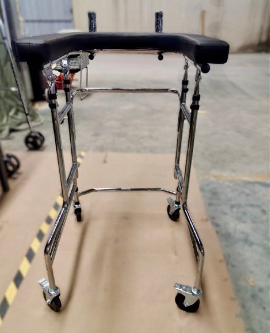 介護 屋内リハビリ用 高さ調節 サークル型 折りたたみ 歩行器 10段階 快適