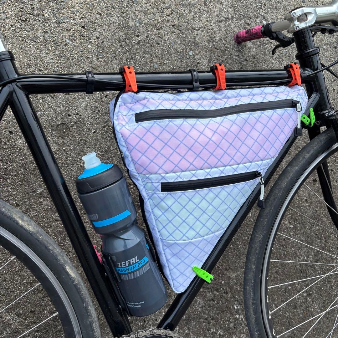 ULハンドメイドフレームバッグepx200②