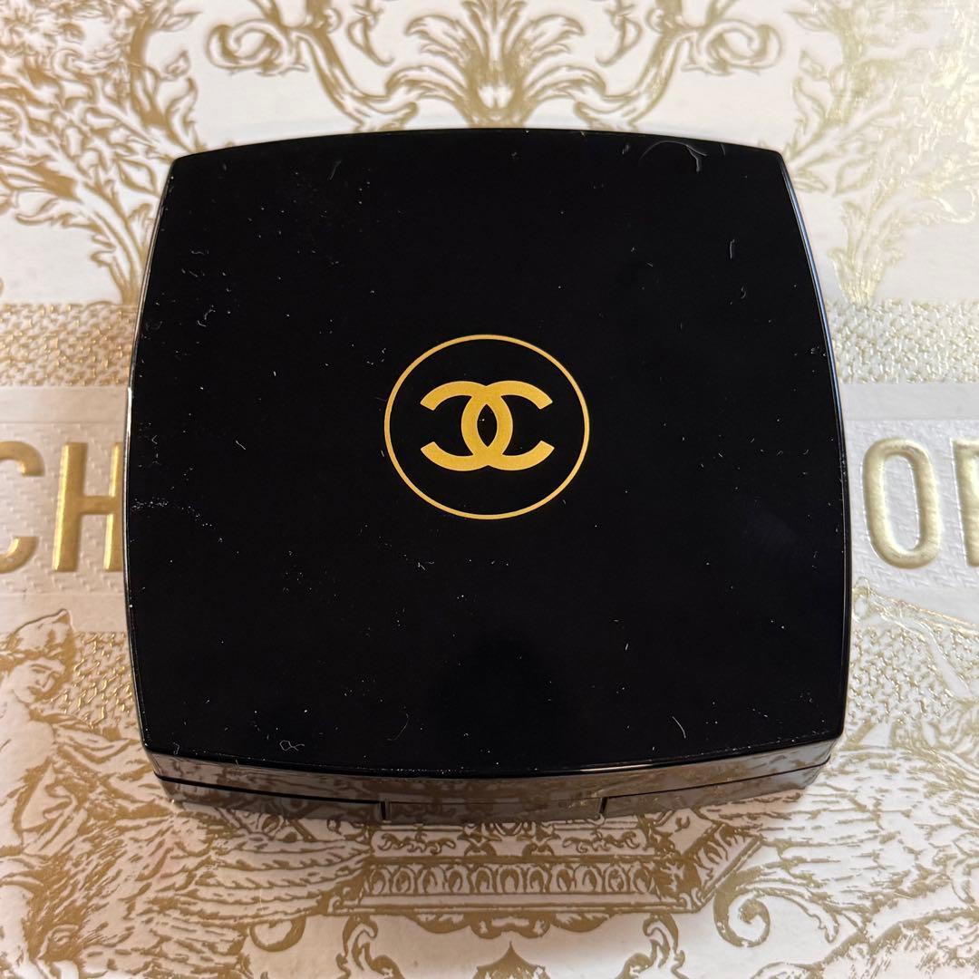 限定品 CHANELシャネル エクラマニェティクドゥシャネル メタルピーチ
