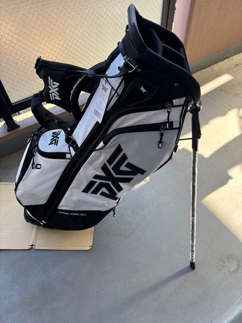 に*♡様 未使用　PXG エクストリーム キャディバッグ スタンド付きキャディバ PXG 軽量 キャディバッグ エクストリーム キャリースタンドバッグ