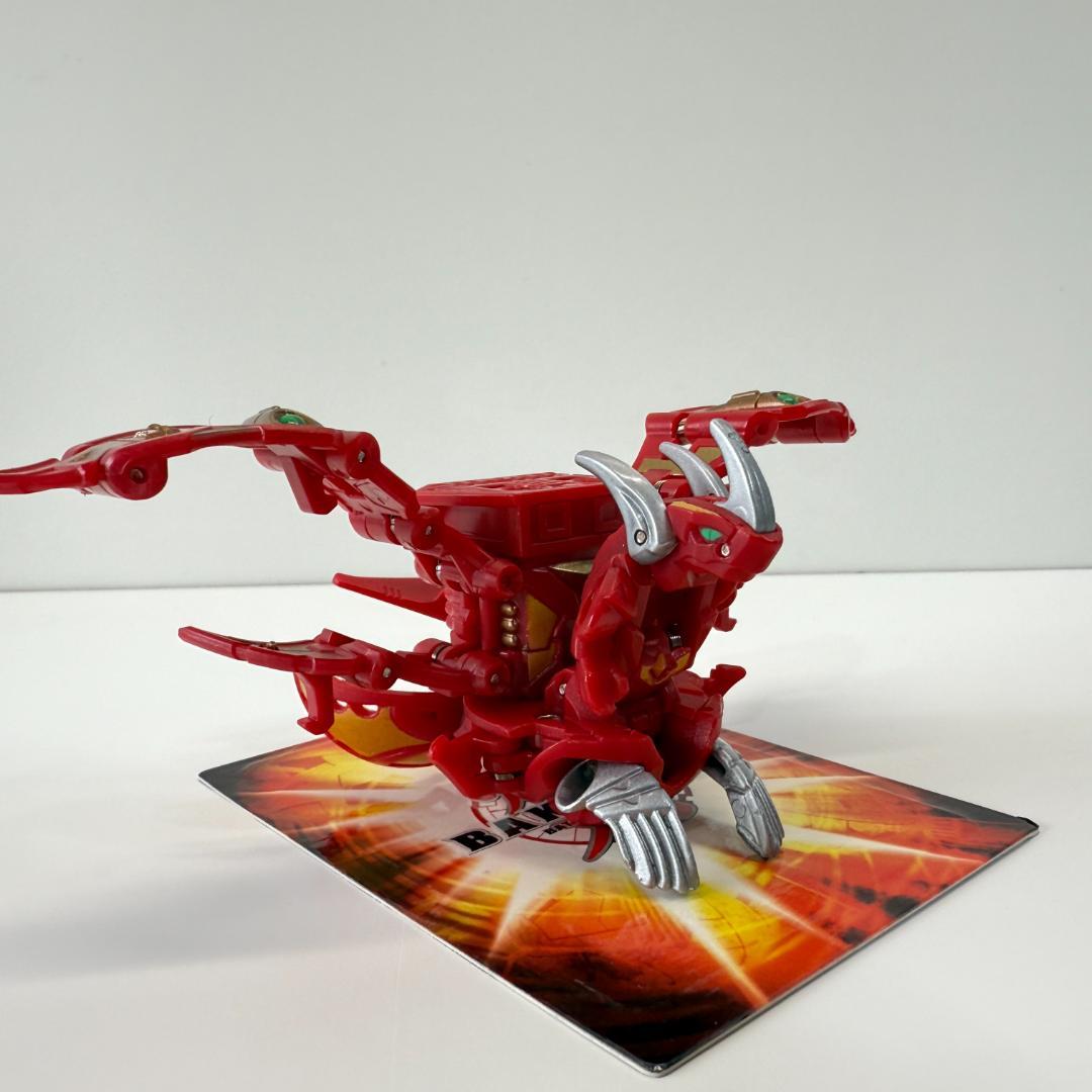 ブレイズ・爆丸ドラゴノイド + クロスバスター フィギュア
