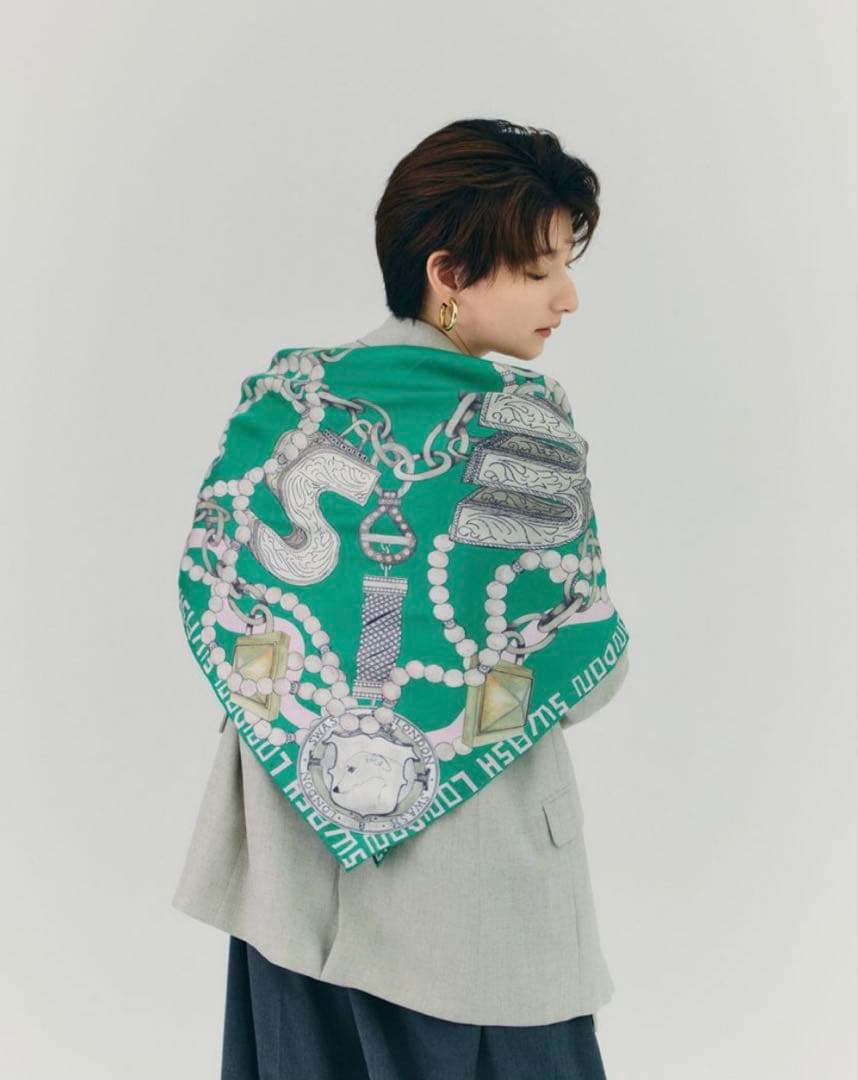 ☆新品☆SWASH LONDON 大判シルクスカーフ ジュエリー グリーン