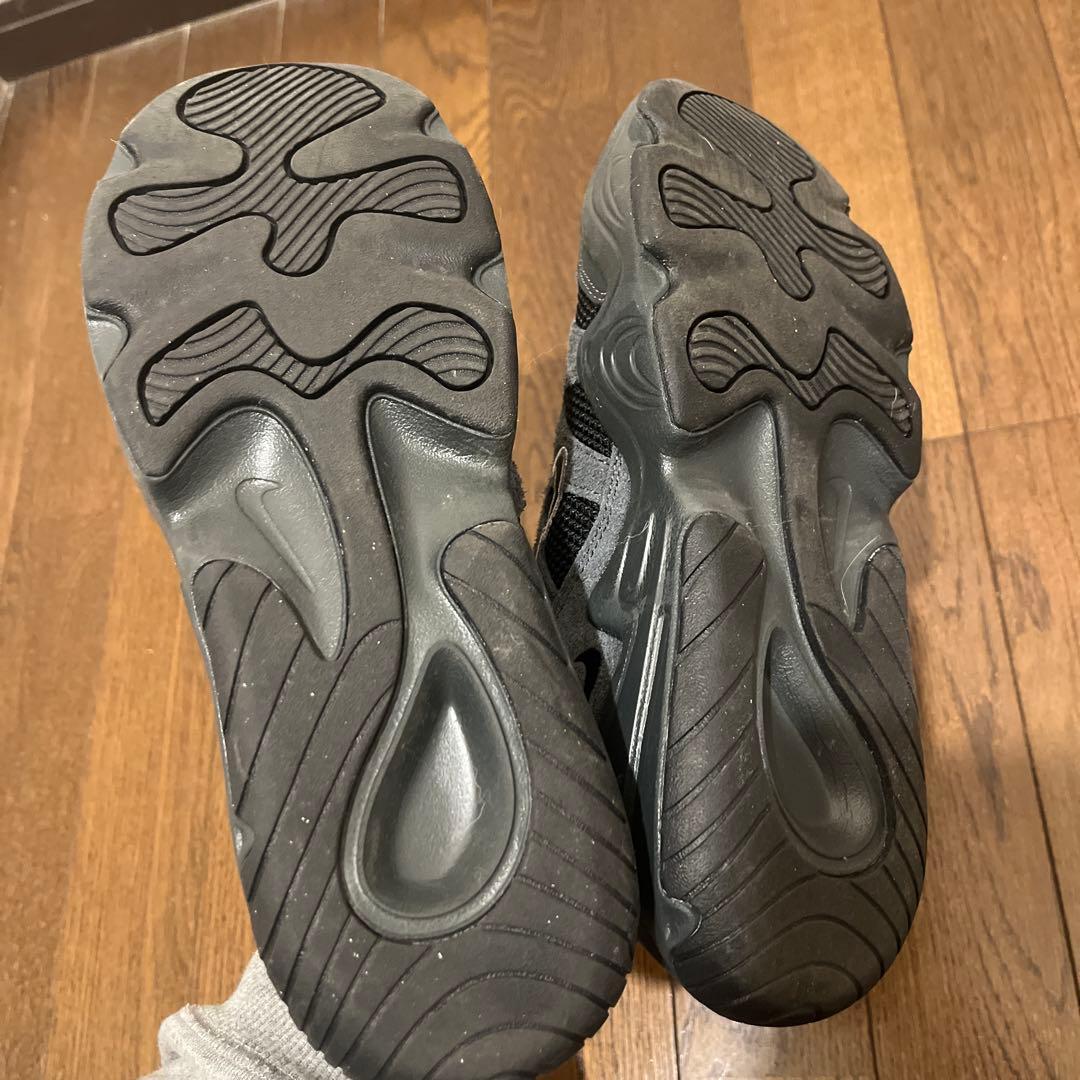 ナイキ テック ヘラ シューズ スミクロ　23.5cm