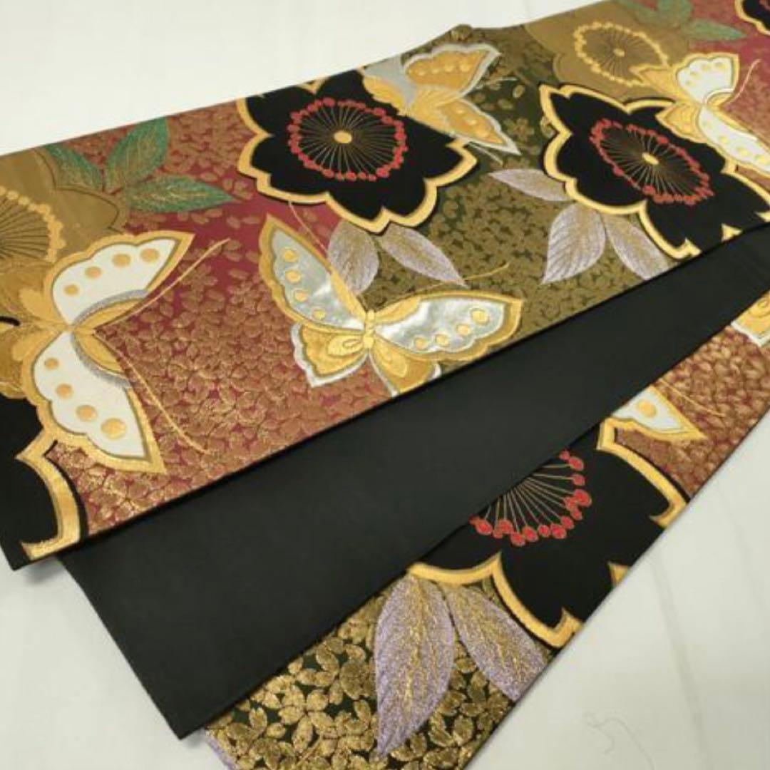 美品正絹袋帯‼️豪華黒地舞桜蝶々金銀糸刺繍煌びやか圧巻見惚れる銘品