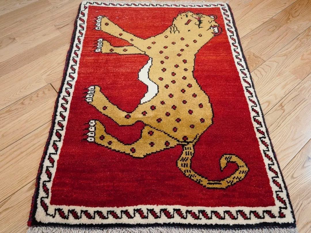 トライバルラグ　アマレバフト　87×63　茜色　ヒョウ