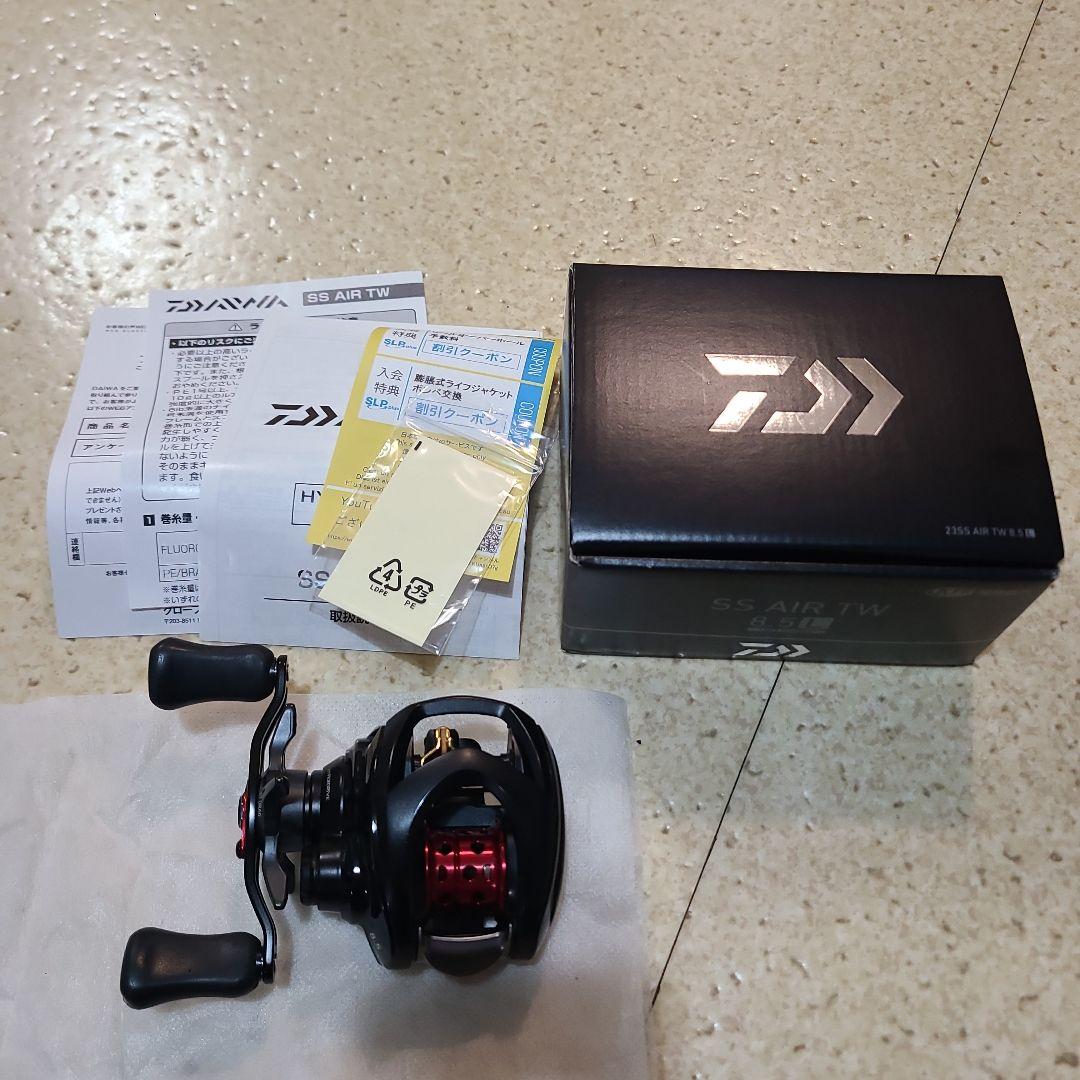 【美品】ダイワ 23SS AIR TW 8.5L 左ハンドル