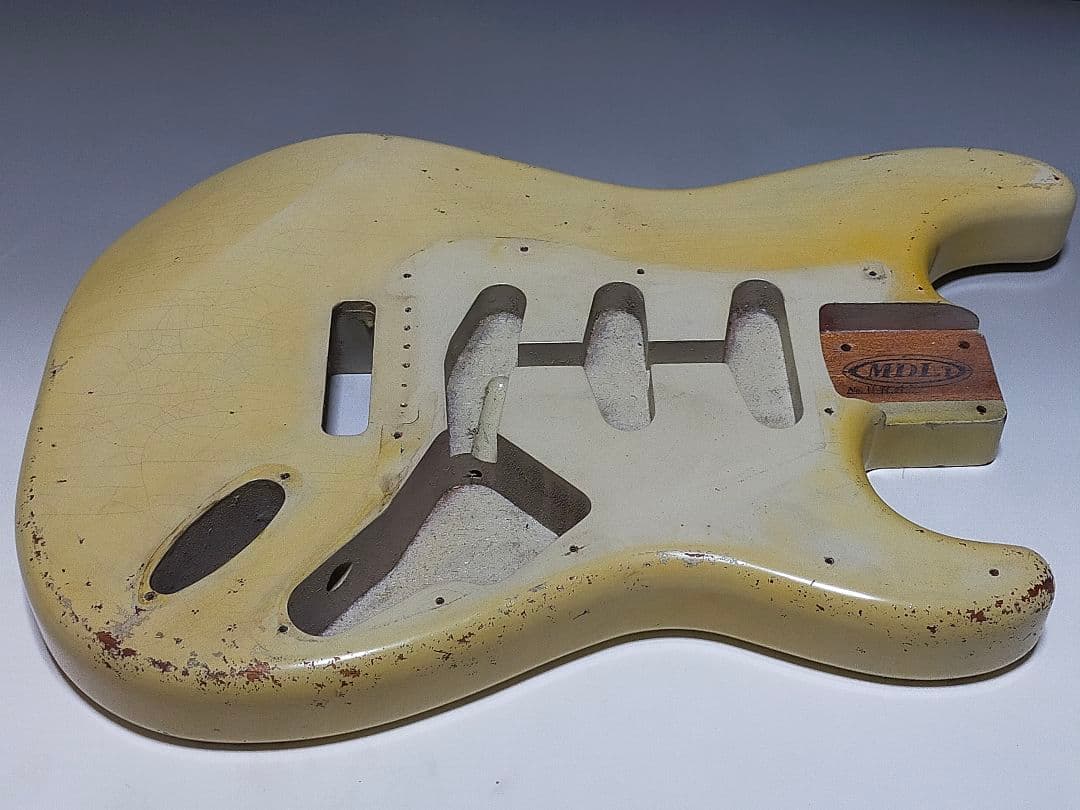 フェンダージャパンネック/マホガニー2Pレリックボディ Fender(フェンダー)から、Made in Japan Traditional/Hybrid II