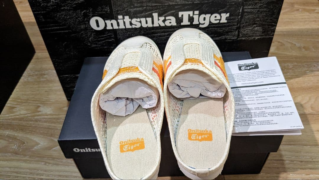 虎 2足 ・オニツカタイガー製シューズ、高級サンダルカラー、阪神