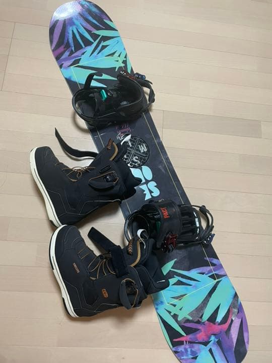 スノーボード 板•ビンディング•ブーツの3点セット salomon
