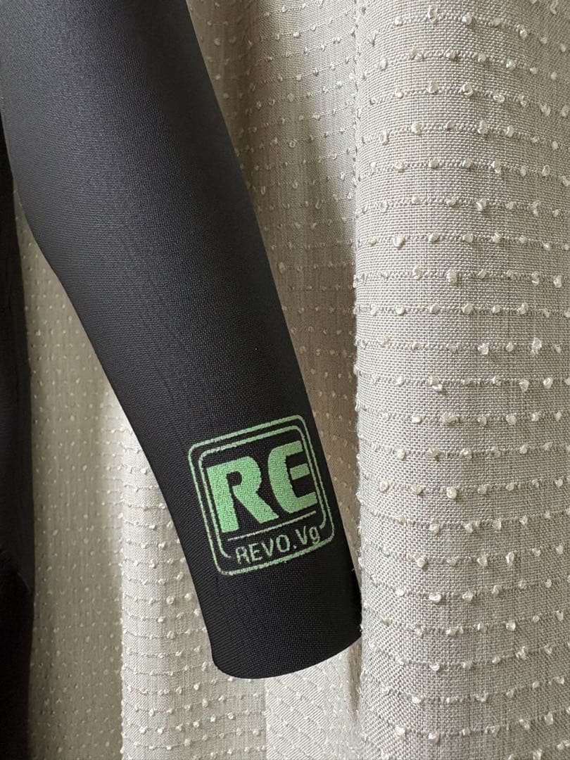 REVOLUTION(レボリューション)5×3mm セミドライ レディースM相当