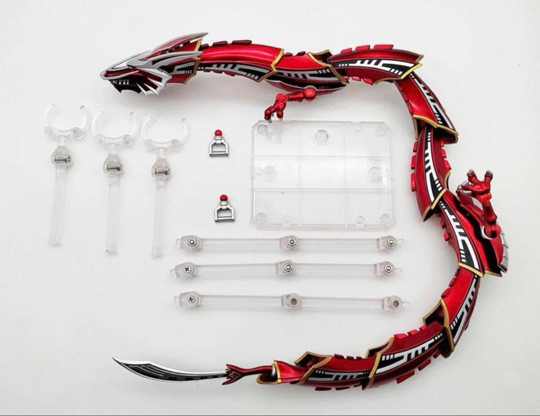 S.H.Figuarts 真骨彫製法 仮面ライダー龍騎　無双龍ドラグレッダー