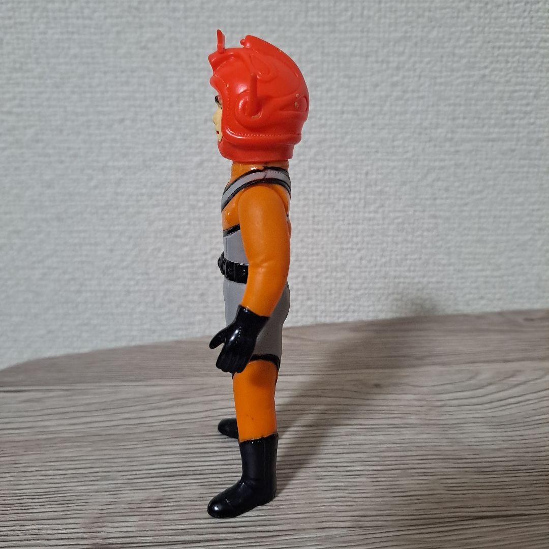 ソフビ TAC隊員 ブルマァク 谷プロ ウルトラマンA