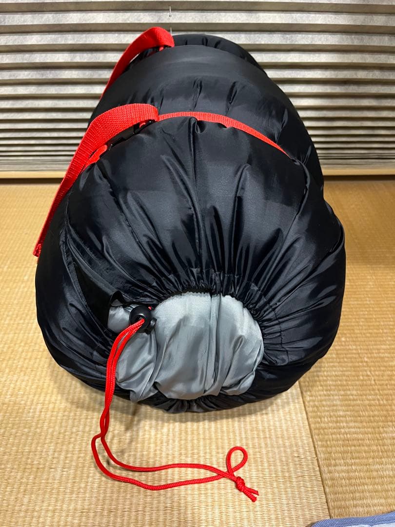 一度のみ使用の美品 Coleman ハドソンダブル 2人用寝袋 -13℃