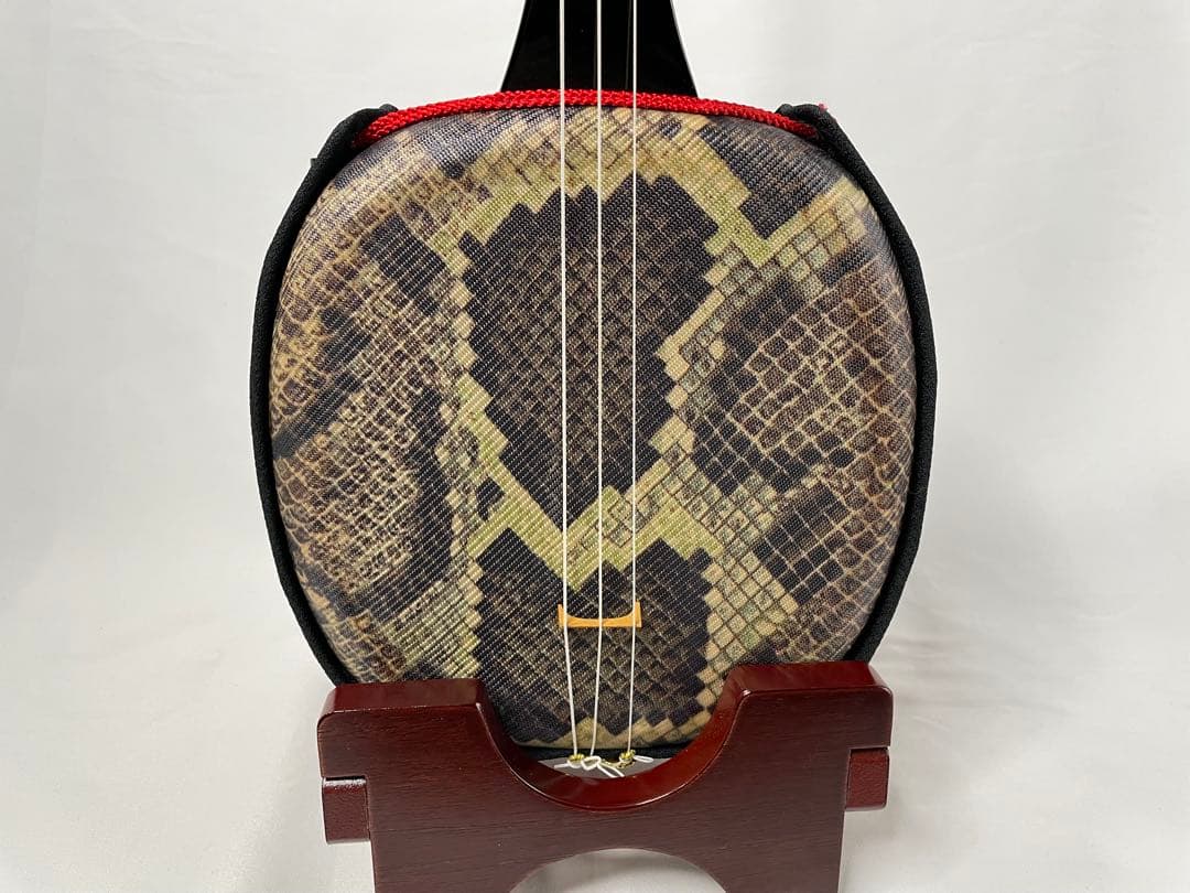 金城三味線製作所 実入り 桑木/くわ木 人工皮・三線 - メルカリ