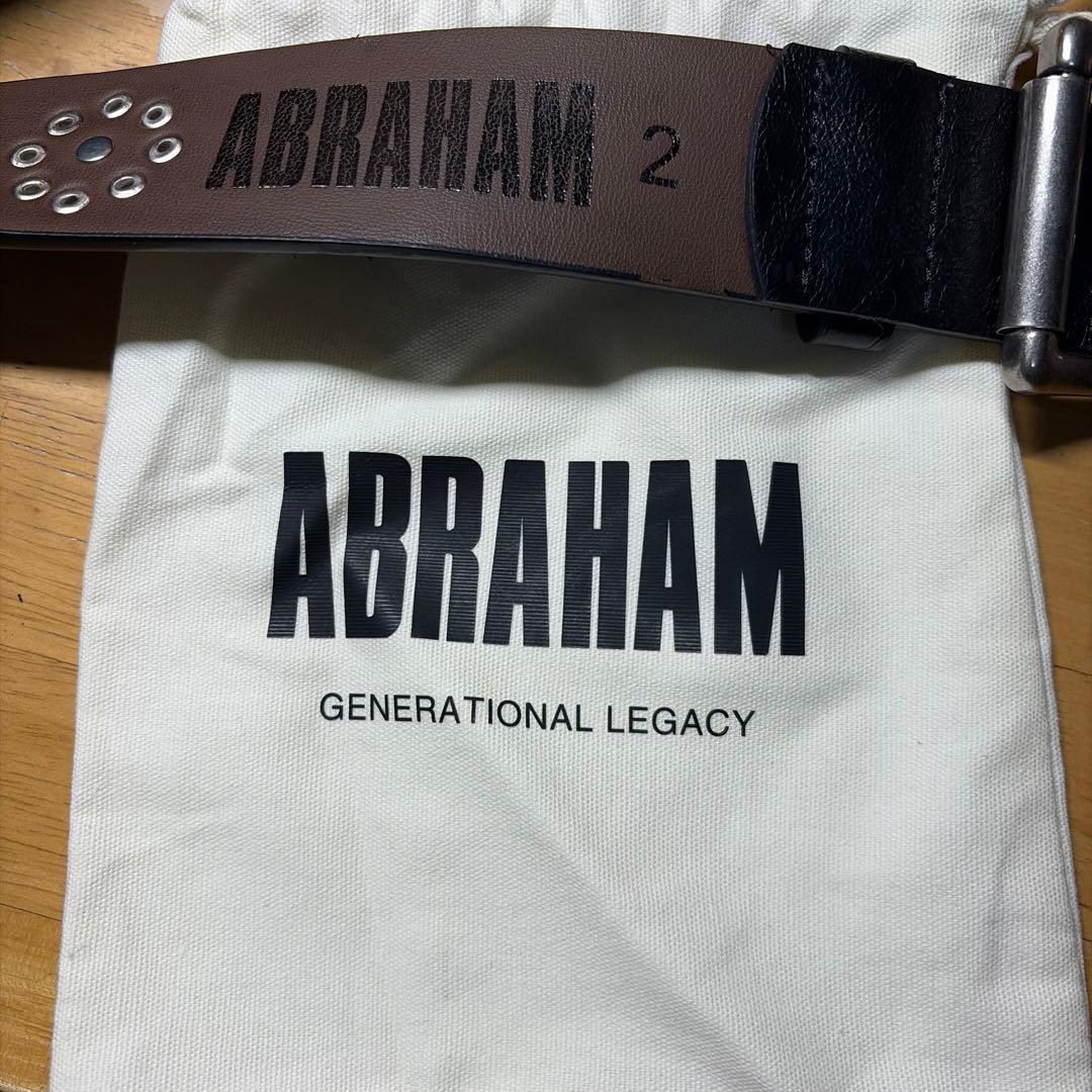 ABRAHAMブラックスタッズベルト - メルカリ