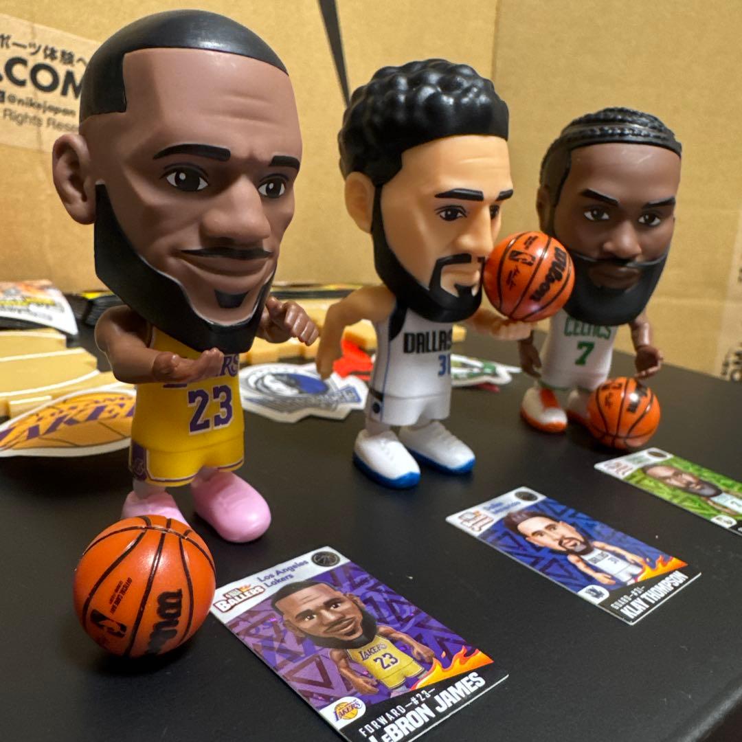 レブロン・トンプソン ・ブラウン)NBA Ballers Joueurs