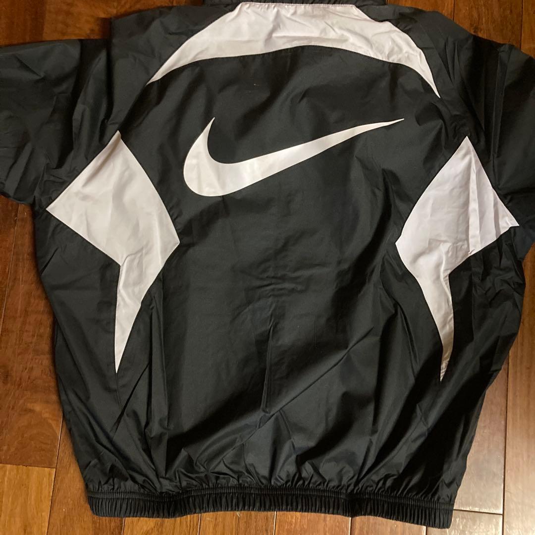 Nike ウィンドブレーカー XS - メルカリ